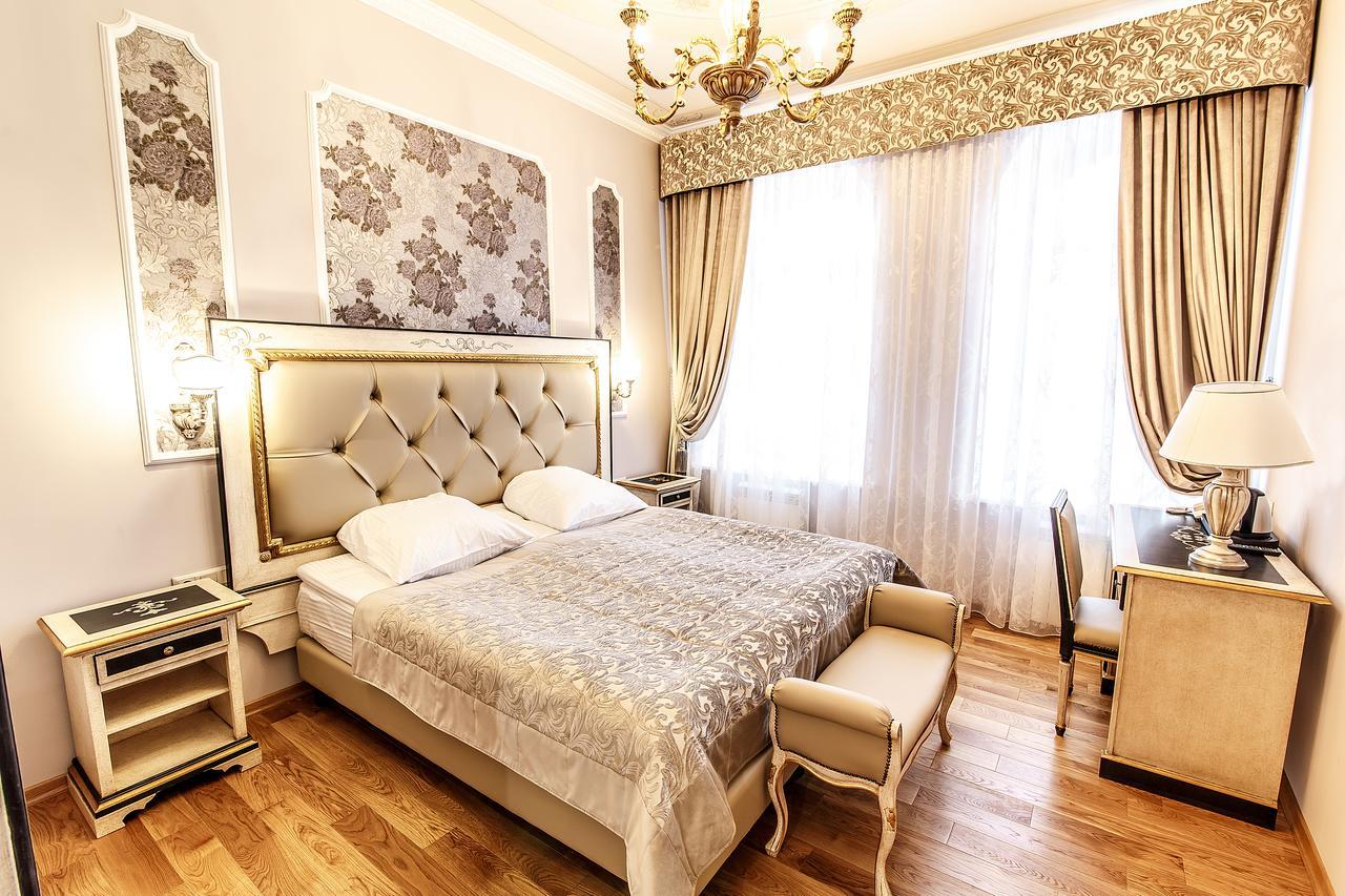 Art Hotel Aleksandrovsky Kostroma Ngoại thất bức ảnh